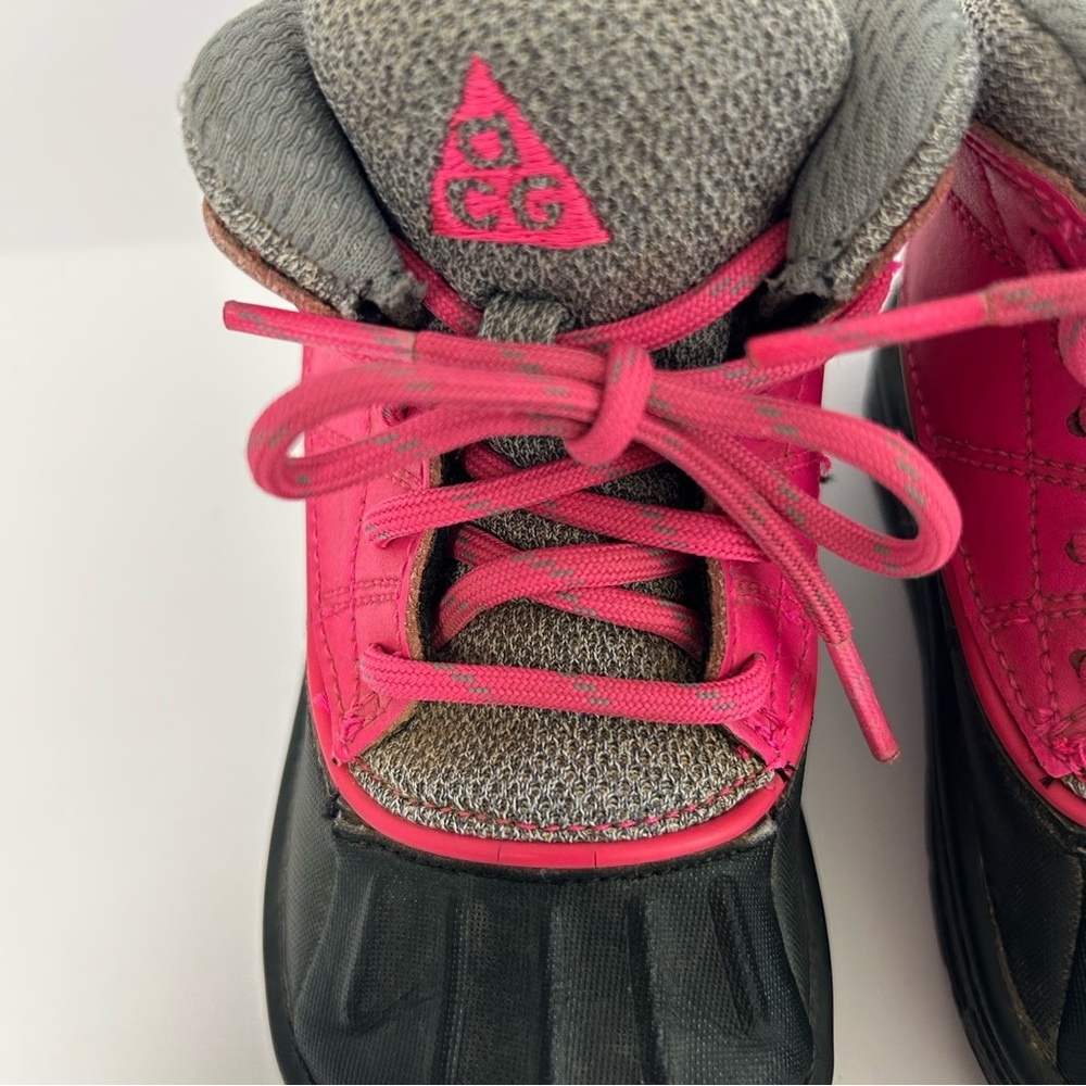 Nike Woodside 2 High Baby Toddler Boot Shoe Leather Rain Pink Gray Girl's Size 6 - Picture 9 of 11